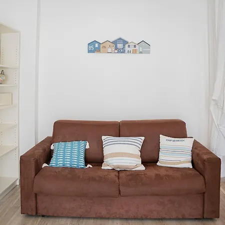 073 - Casa Con Attico Privato, 10 Minuti Mare Spiaggie A Piedi * ラッパロ