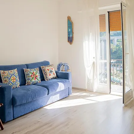 Апартаменты 073 - Casa Con Attico Privato, 10 Minuti Mare Spiaggie A Piedi